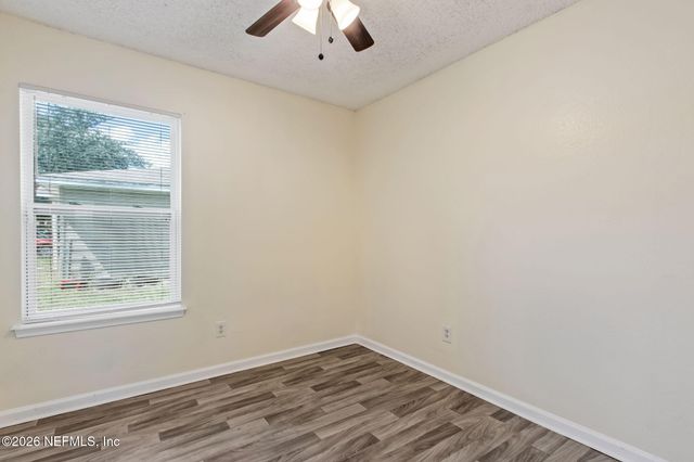 1519 BROOK FOREST Drive, Jacksonville, FL 32208