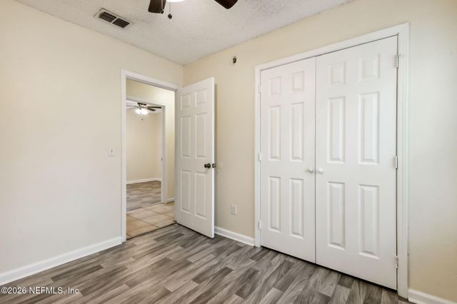 1519 BROOK FOREST Drive, Jacksonville, FL 32208