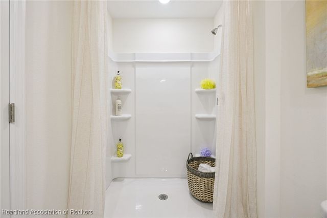 6841 Coconut Grove Drive, Sebring, FL 33872