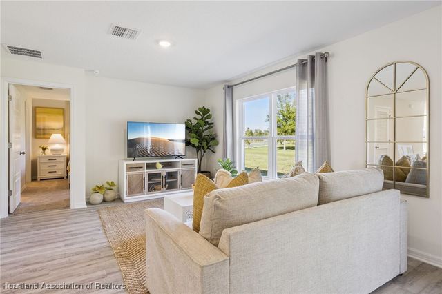 6841 Coconut Grove Drive, Sebring, FL 33872