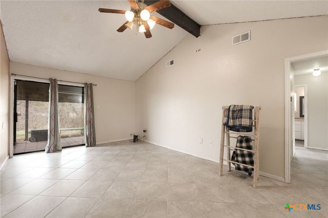 930 Dryden Avenue, Copperas Cove, TX 76522