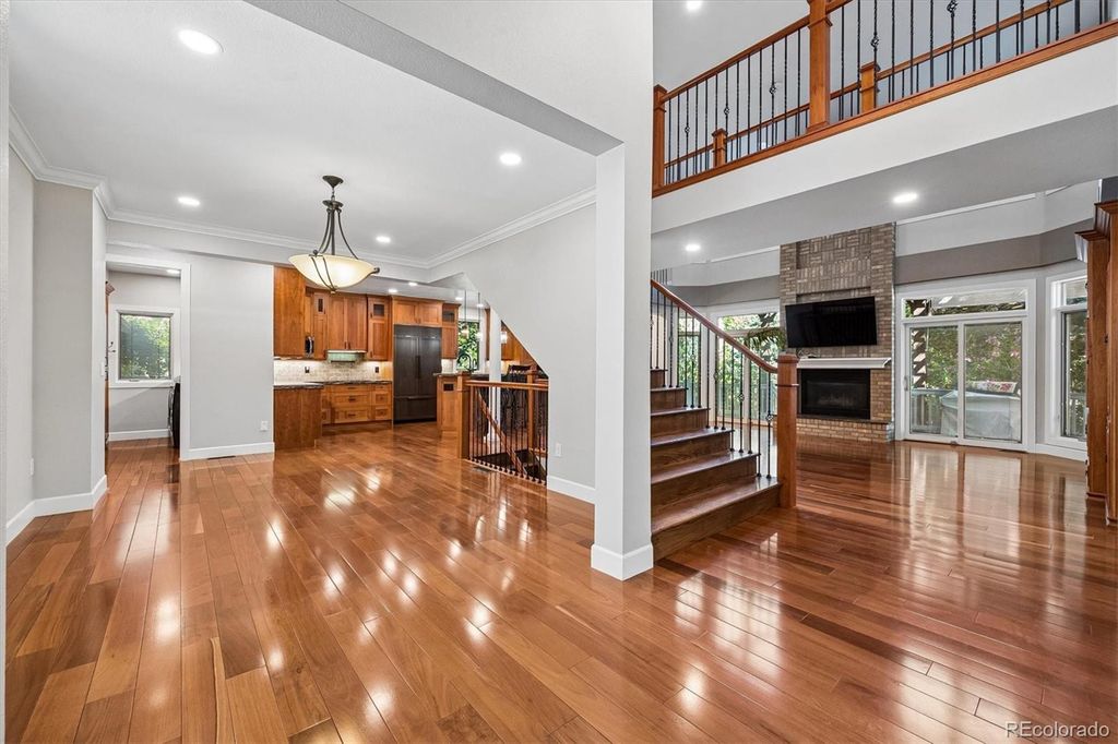 Image 2 of property listing at 8725 Tall Grass Place, Lone Tree, CO 80124