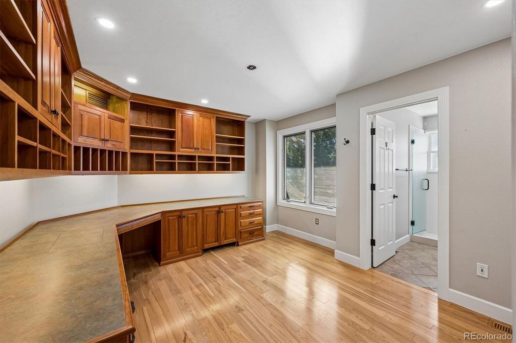 Image 23 of property listing at 8725 Tall Grass Place, Lone Tree, CO 80124
