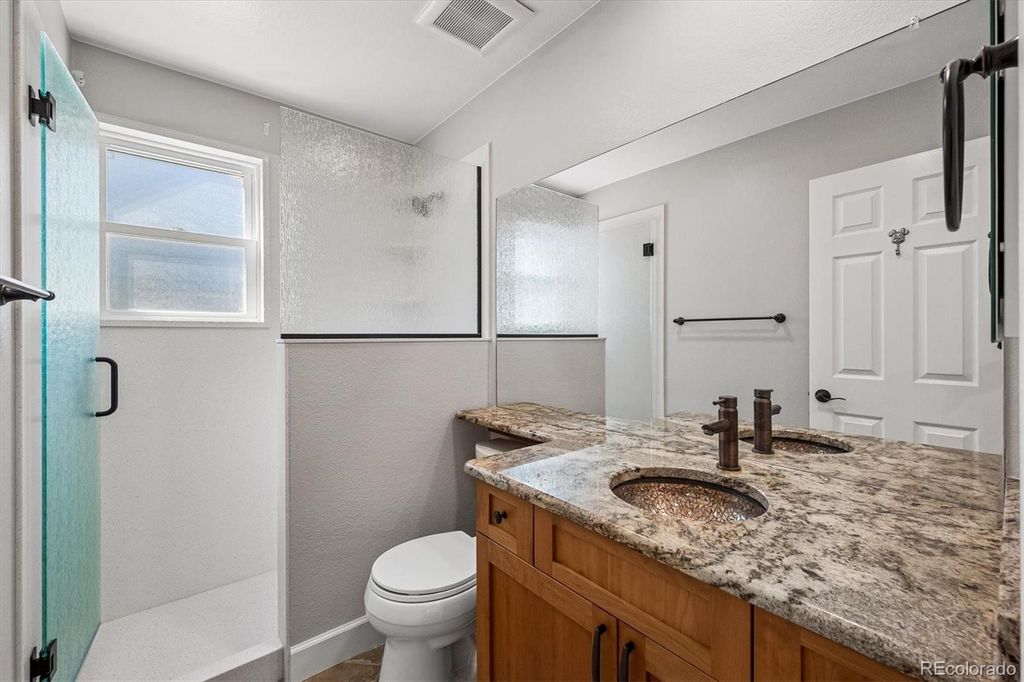 Image 24 of property listing at 8725 Tall Grass Place, Lone Tree, CO 80124