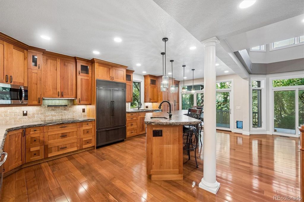 Image 6 of property listing at 8725 Tall Grass Place, Lone Tree, CO 80124