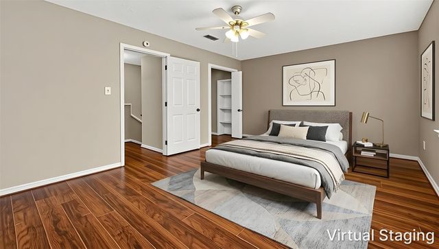 9022 Wilcrest Drive 9022, Houston, TX 77099