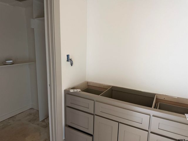 14009 Hidden Brook Ln, Flint, TX 75762