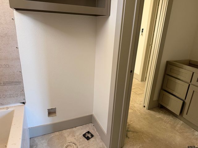 14009 Hidden Brook Ln, Flint, TX 75762