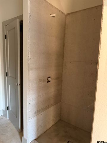 14009 Hidden Brook Ln, Flint, TX 75762