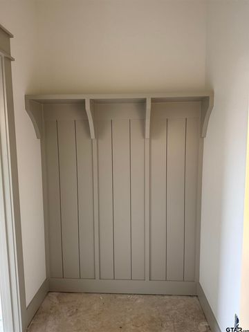 14009 Hidden Brook Ln, Flint, TX 75762