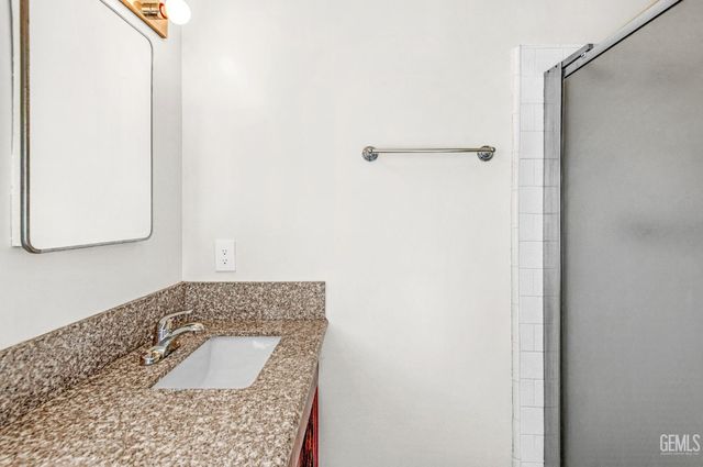 10505 Michele Avenue, Bakersfield, CA 93312