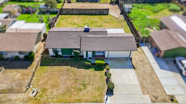 10505 Michele Avenue, Bakersfield, CA 93312