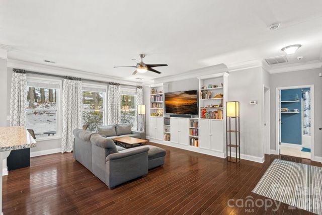 6109 Trailwater Road, Charlotte, NC 28278