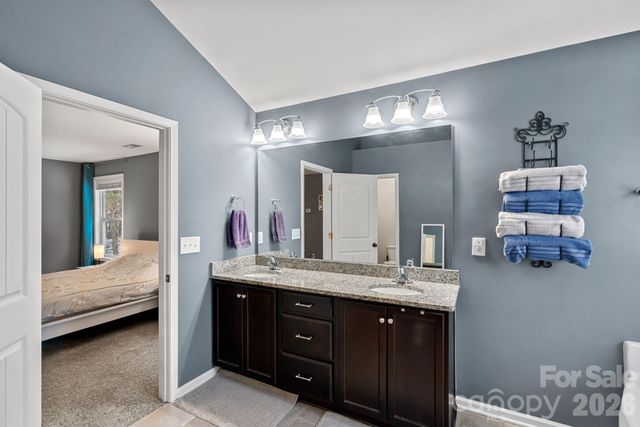 6109 Trailwater Road, Charlotte, NC 28278