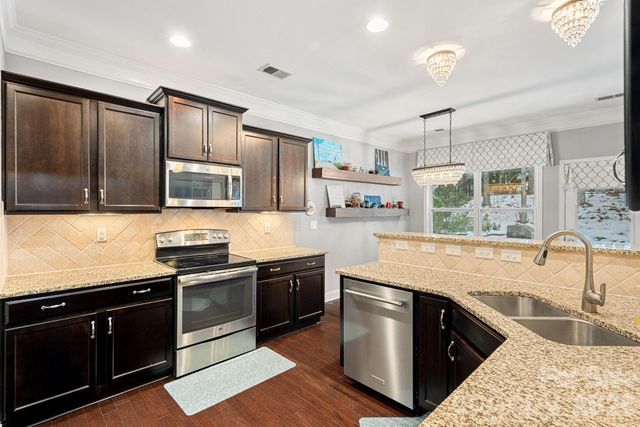 6109 Trailwater Road, Charlotte, NC 28278