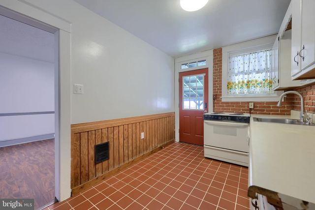 416 NEW HOLLAND AVE, Lancaster, PA 17602