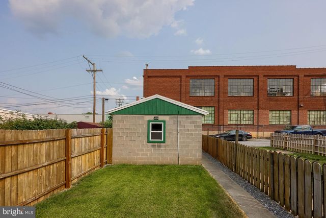 416 NEW HOLLAND AVE, Lancaster, PA 17602