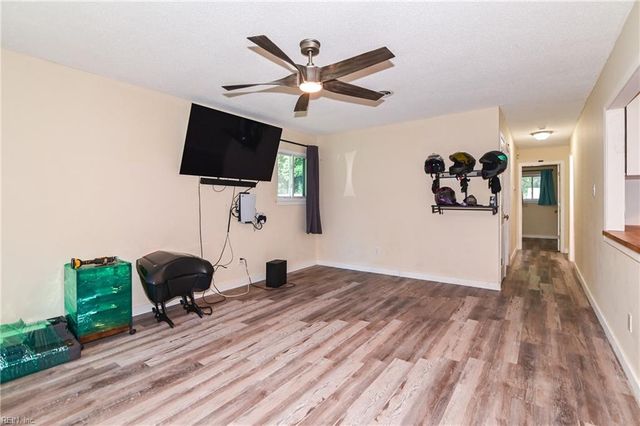 2813 Squire CT, Chesapeake, VA 23323