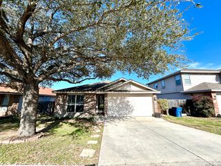 3331 Falcon, New Braunfels, TX 78130