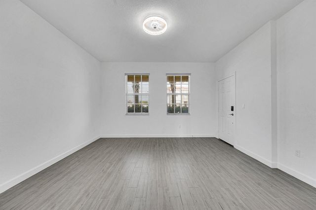 13096 NW Copper Creek Drive, Port St Lucie, FL 34987