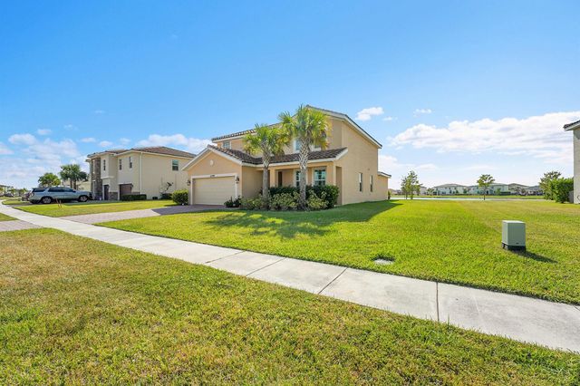 13096 NW Copper Creek Drive, Port St Lucie, FL 34987