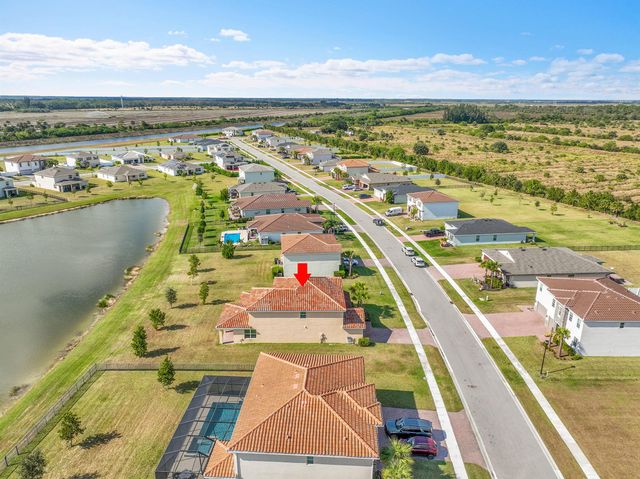 13096 NW Copper Creek Drive, Port St Lucie, FL 34987