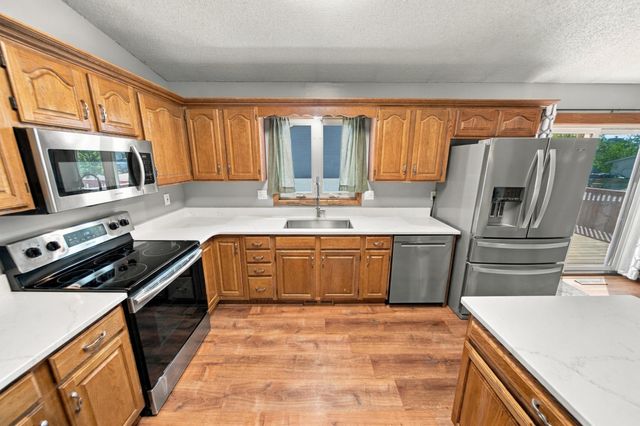 5520 23rd Avenue NW, Rochester, MN 55901