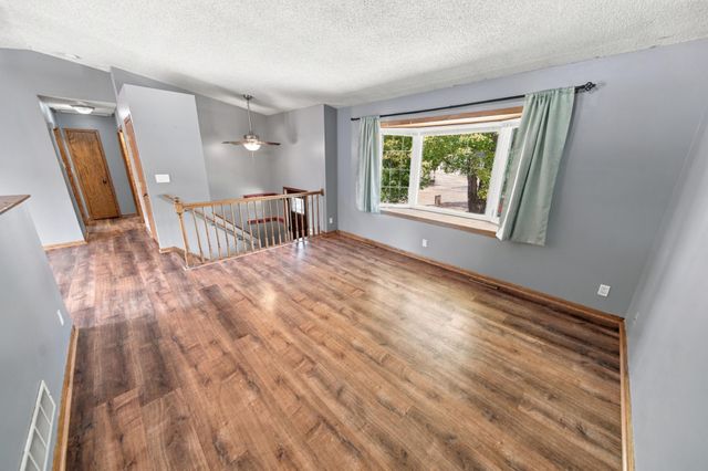 5520 23rd Avenue NW, Rochester, MN 55901