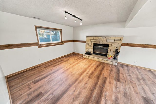 5520 23rd Avenue NW, Rochester, MN 55901