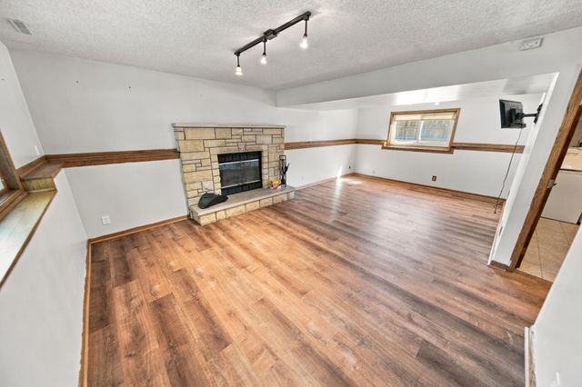 5520 23rd Avenue NW, Rochester, MN 55901