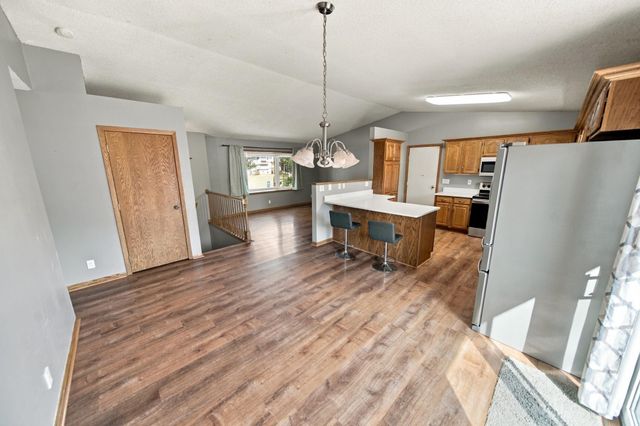 5520 23rd Avenue NW, Rochester, MN 55901