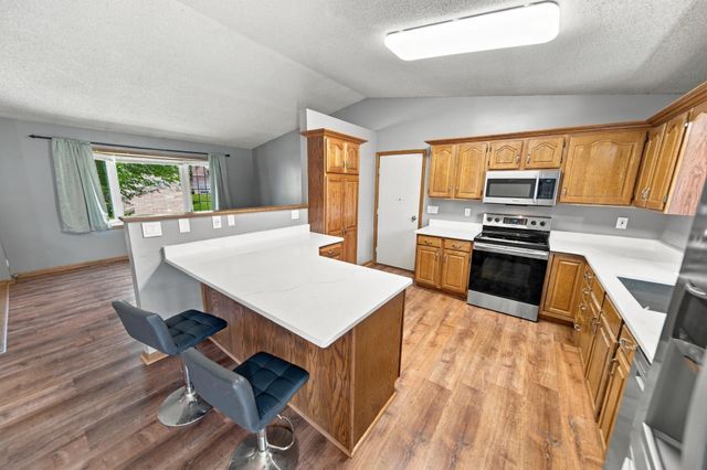 5520 23rd Avenue NW, Rochester, MN 55901