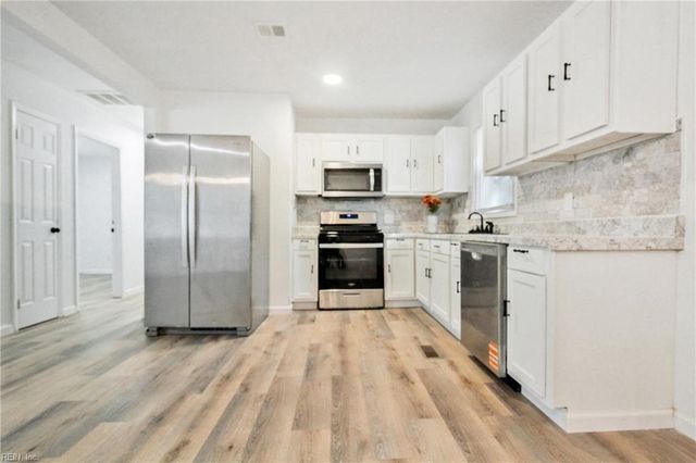 407 Wilson CT, Suffolk, VA 23434