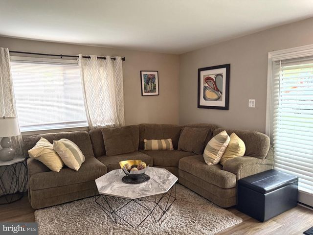 12655 TOBYTOWN DR, Potomac, MD 20854