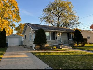 1039 S Pleasure Court, Aurora, IL 60506