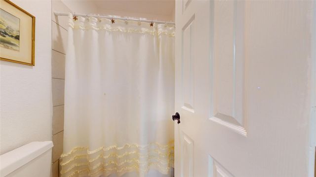 316 Grand Creek Drive, League City, TX 77573