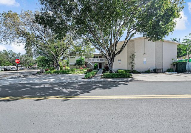 606 S C Street 204, Lake Worth Beach, FL 33460