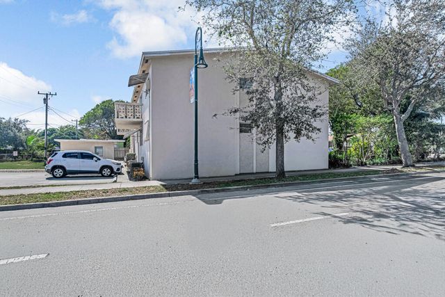 606 S C Street 204, Lake Worth Beach, FL 33460