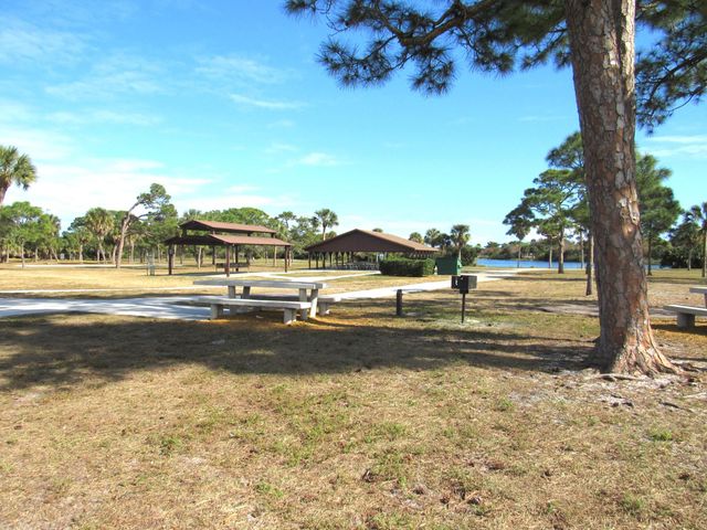 606 S C Street 204, Lake Worth Beach, FL 33460