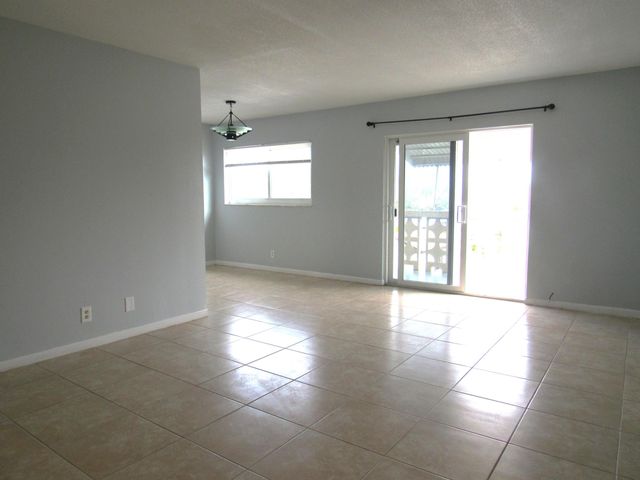 606 S C Street 204, Lake Worth Beach, FL 33460
