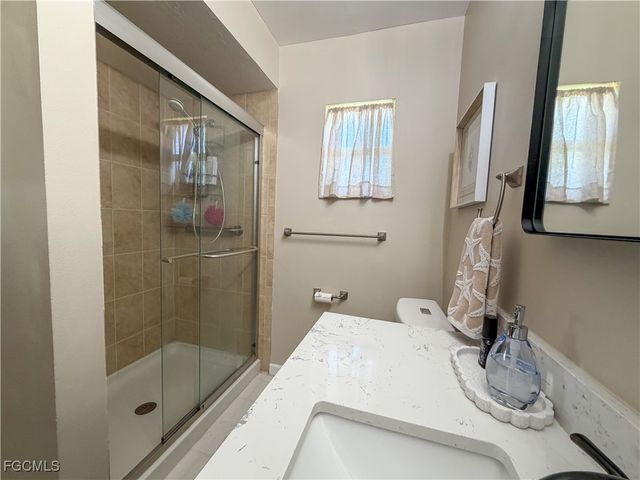 1115 SW 54th LN, Cape Coral, FL 33914