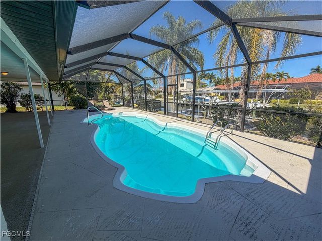 1115 SW 54th LN, Cape Coral, FL 33914