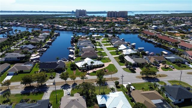 1115 SW 54th LN, Cape Coral, FL 33914
