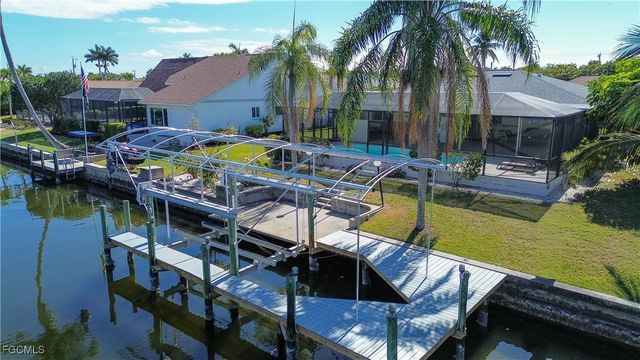1115 SW 54th LN, Cape Coral, FL 33914