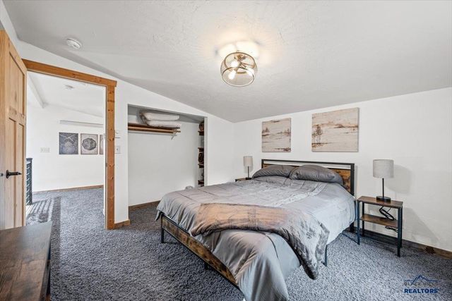 13247 TOMAHA RIDGE RD, Rapid City, SD 57702