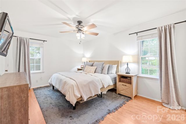 419 Scarborough Lane, Matthews, NC 28105