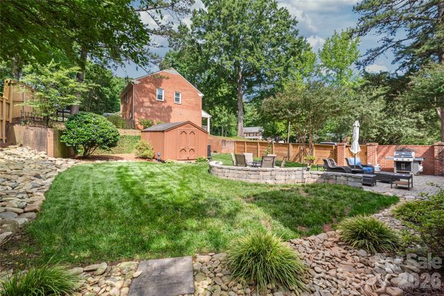 419 Scarborough Lane, Matthews, NC 28105