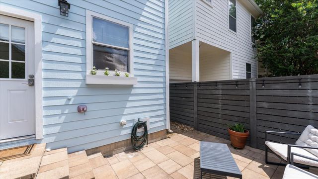 4439 Spencer Street, Houston, TX 77007