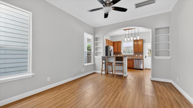 4439 Spencer Street, Houston, TX 77007