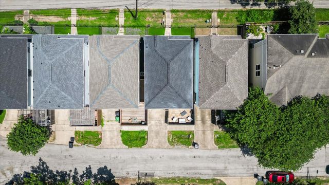 4439 Spencer Street, Houston, TX 77007